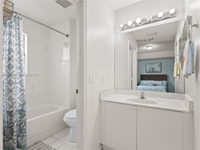 1651 SE 31st Ct, Homestead, FL 33035