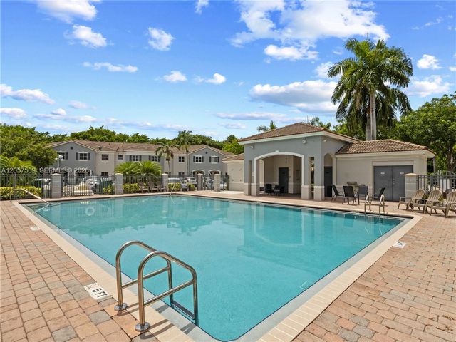 1651 SE 31st Ct, Homestead, FL 33035