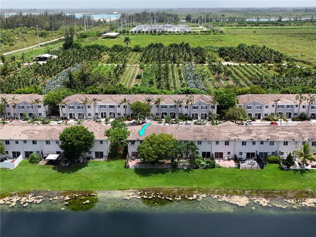 1651 SE 31st Ct, Homestead, FL 33035