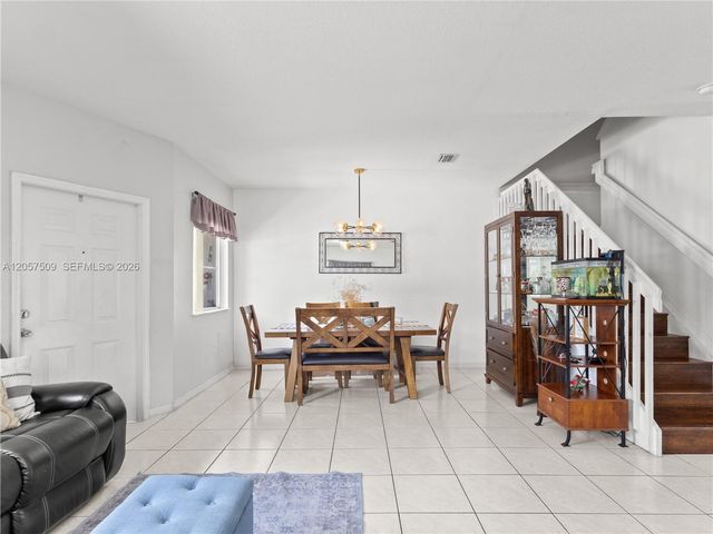1651 SE 31st Ct, Homestead, FL 33035