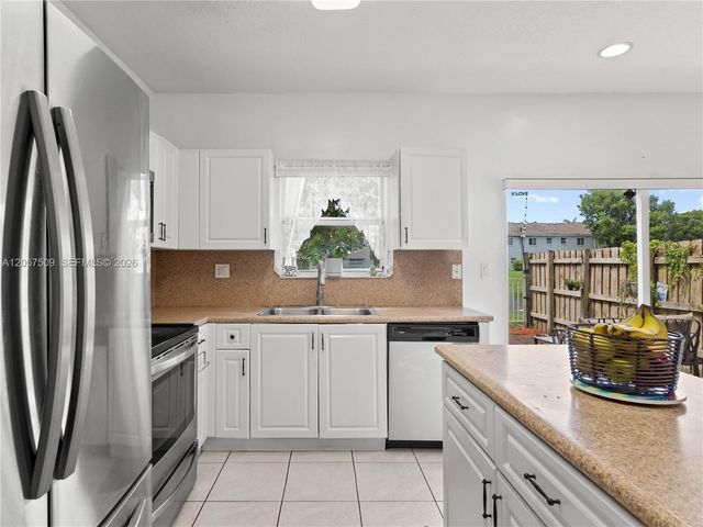 1651 SE 31st Ct, Homestead, FL 33035
