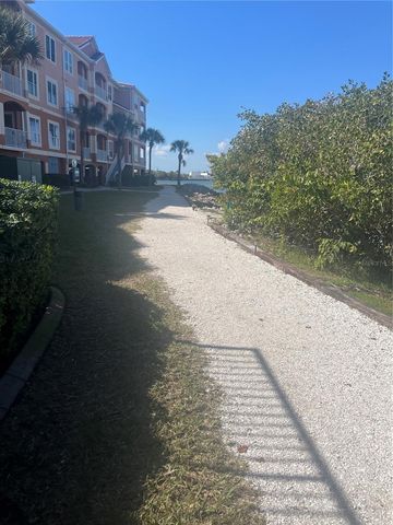 5000 CULBREATH KEY WAY 9-112, Tampa, FL 33611