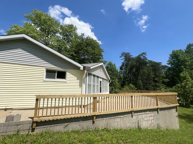 227 Little Louisville Road, Jamestown, KY 42629
