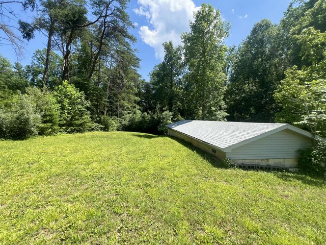 227 Little Louisville Road, Jamestown, KY 42629