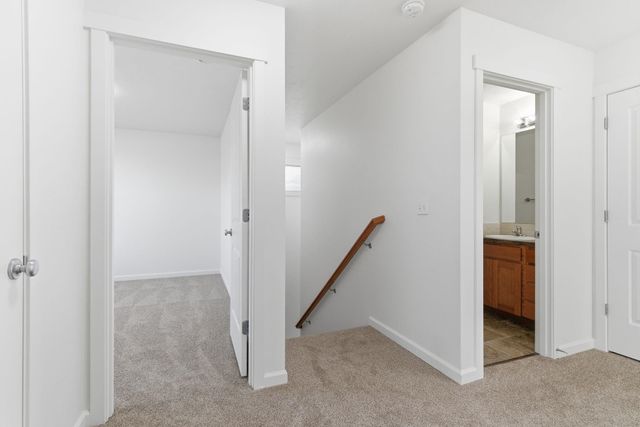 9015 W Silver St, Cheney, WA 99004