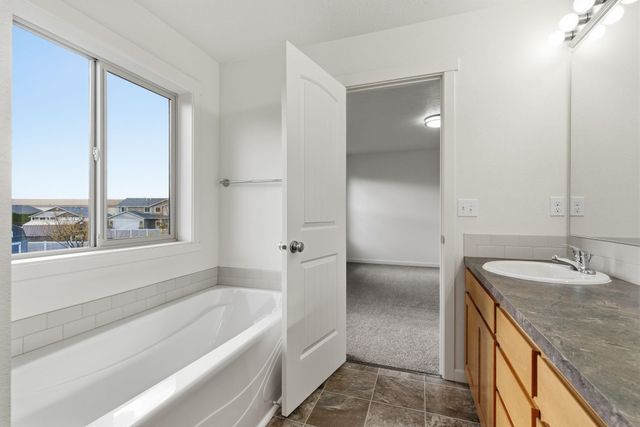 9015 W Silver St, Cheney, WA 99004