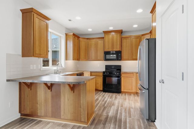 9015 W Silver St, Cheney, WA 99004