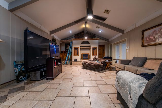 26328 S 4420 Road, Vinita, OK 74301