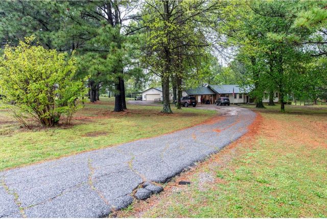 26328 S 4420 Road, Vinita, OK 74301