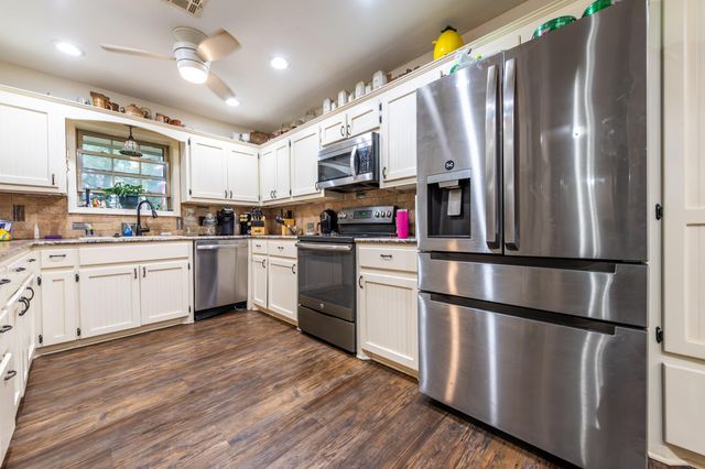 26328 S 4420 Road, Vinita, OK 74301