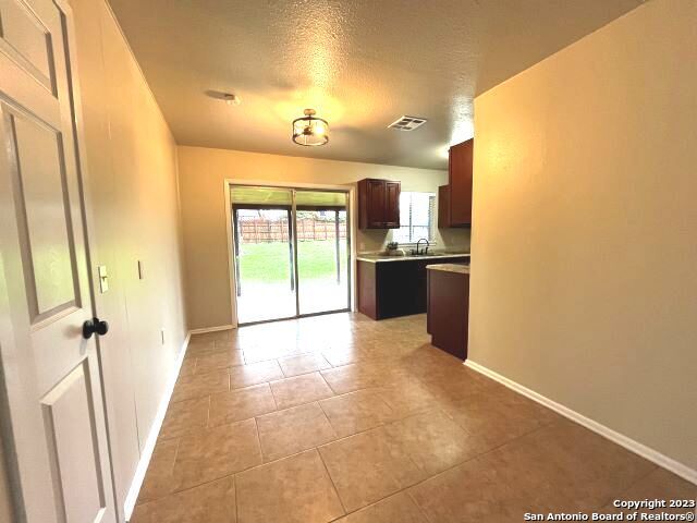 11619 HONEY GROVE ST, Live Oak, TX 78233