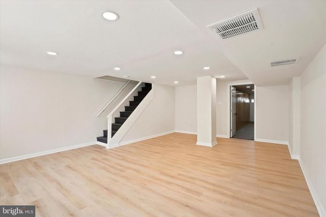 668 RENZ ST, Philadelphia, PA 19128