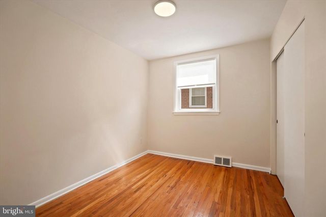 668 RENZ ST, Philadelphia, PA 19128