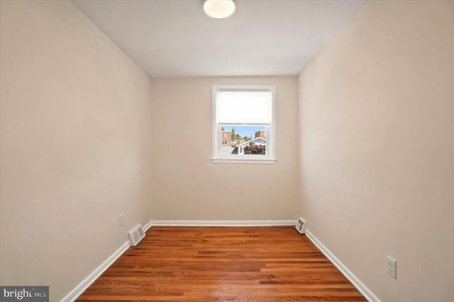 668 RENZ ST, Philadelphia, PA 19128
