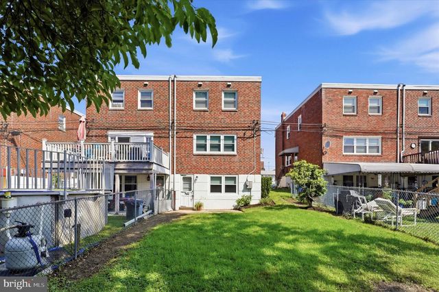 668 RENZ ST, Philadelphia, PA 19128