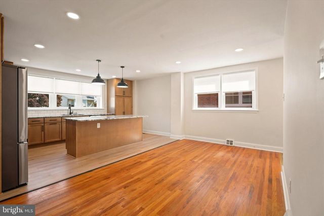 668 RENZ ST, Philadelphia, PA 19128