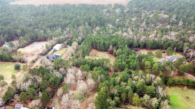 8584 Grand Lake Estates Drive, Montgomery, TX 77316