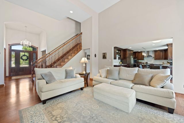 411 Anniston Lane, Schererville, IN 46375