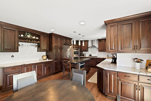 411 Anniston Lane, Schererville, IN 46375