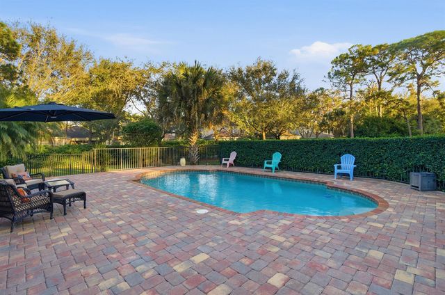 4838 Charlton Way, Delray Beach, FL 33445