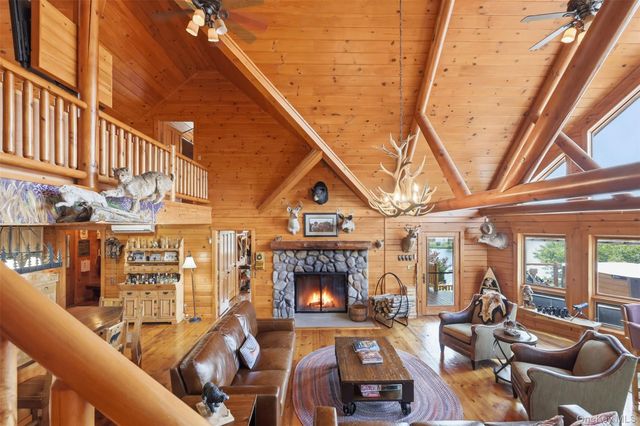 91 Crawford Road, Barryville, NY 12719