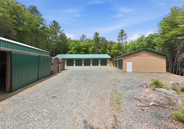 91 Crawford Road, Barryville, NY 12719