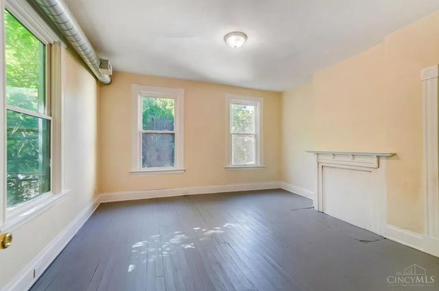 758 Straight Street, Cincinnati, OH 45214