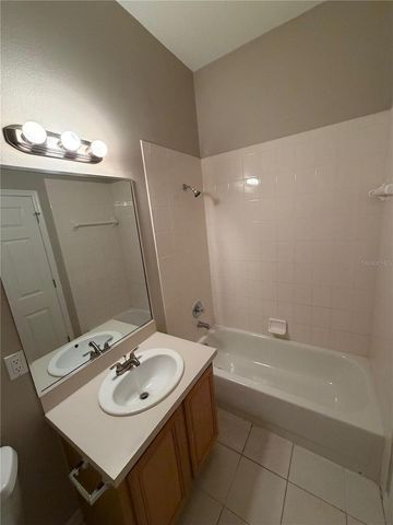 10401 CANARY ISLE DRIVE, Tampa, FL 33647