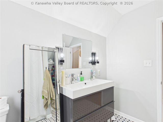 4506 Noyes Avenue, Charleston, WV 25304