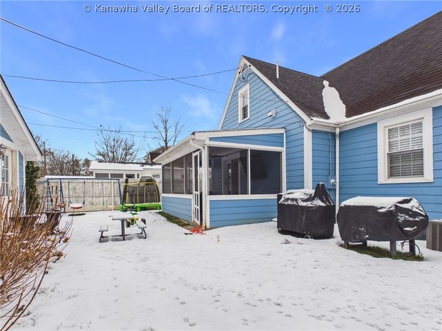 4506 Noyes Avenue, Charleston, WV 25304