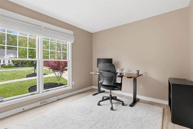 700 Bridle Path, Marshall, PA 15090