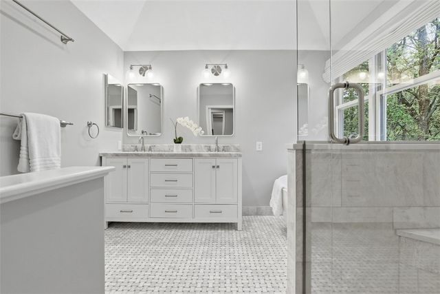 700 Bridle Path, Marshall, PA 15090