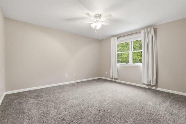 700 Bridle Path, Marshall, PA 15090