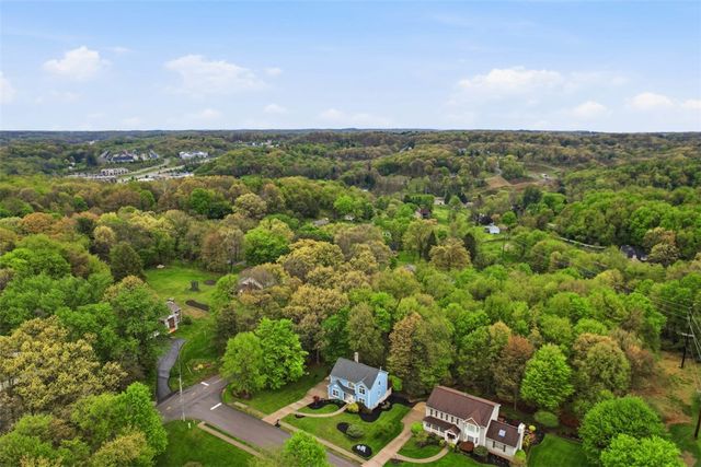 700 Bridle Path, Marshall, PA 15090