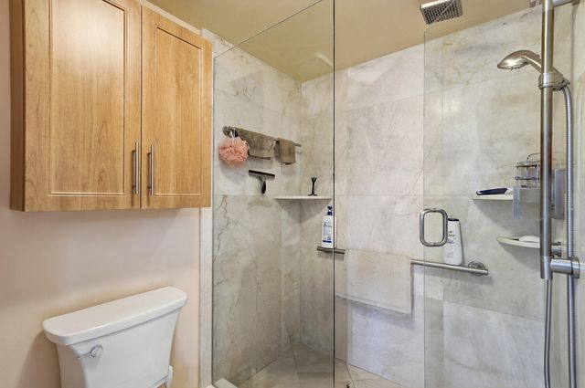 2541 N Nob Hill Road 302, Sunrise, FL 33322