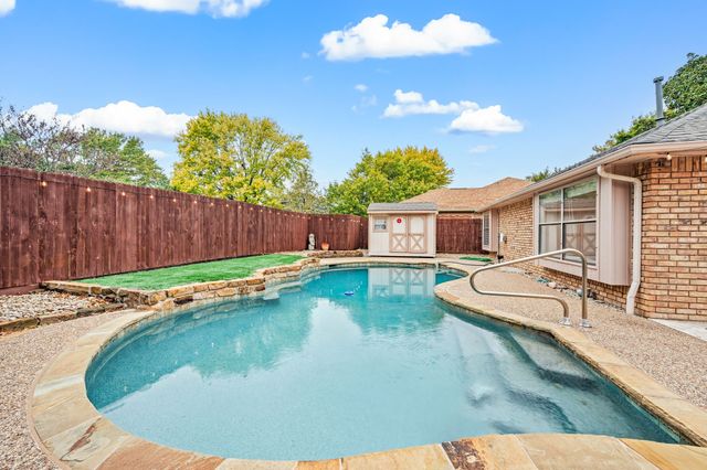 1037 Colony Street, Flower Mound, TX 75028