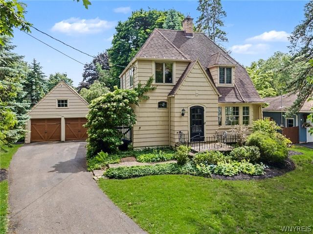 226 Highland Avenue, Hamburg, NY 14075