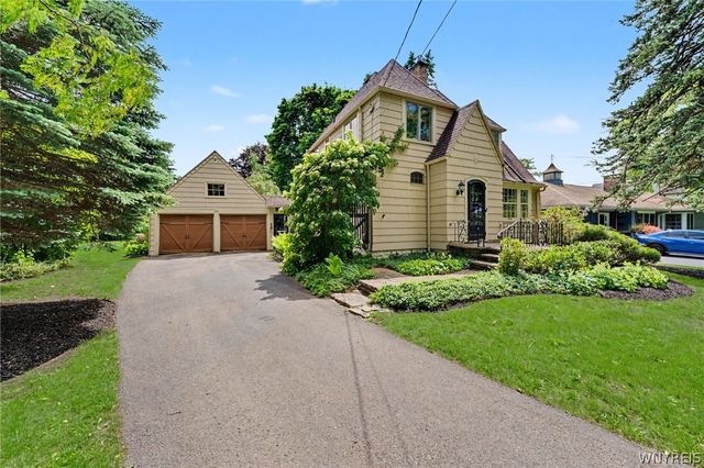 226 Highland Avenue, Hamburg, NY 14075