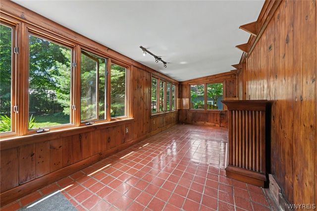 226 Highland Avenue, Hamburg, NY 14075