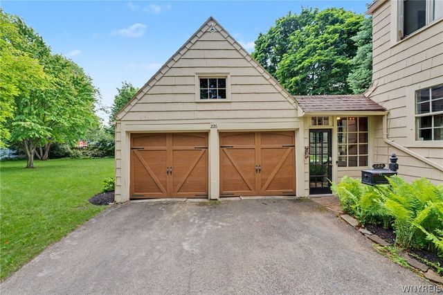 226 Highland Avenue, Hamburg, NY 14075