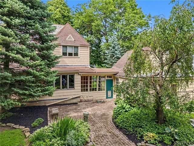 226 Highland Avenue, Hamburg, NY 14075