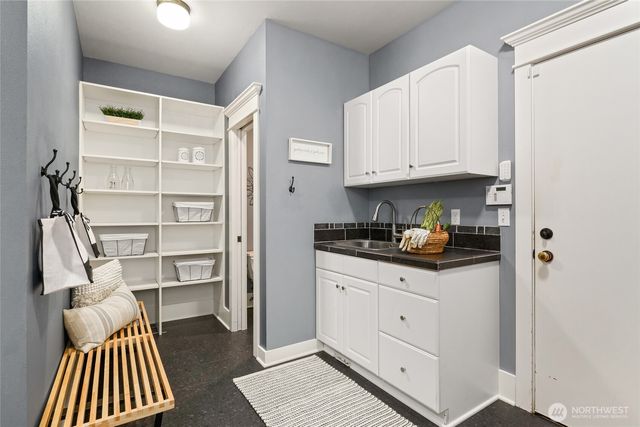 1406 218th Avenue NE, Sammamish, WA 98074