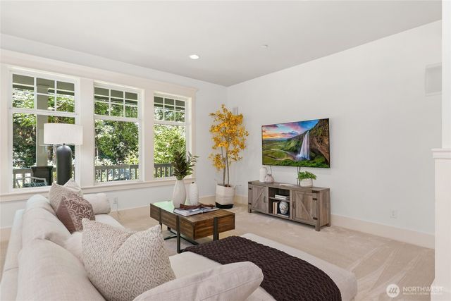 1406 218th Avenue NE, Sammamish, WA 98074