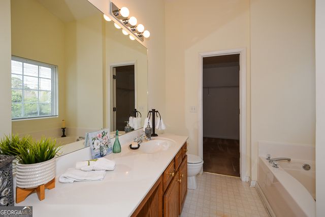 1000 River Plantation Drive, Woodstock, GA 30188