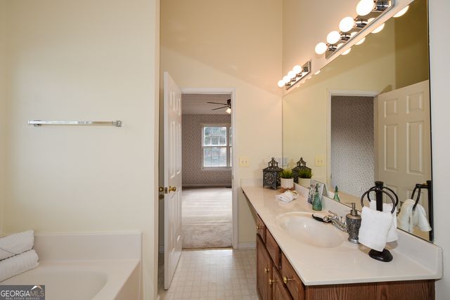 1000 River Plantation Drive, Woodstock, GA 30188