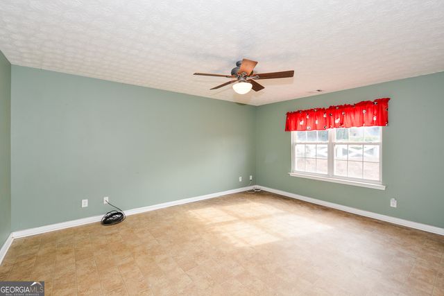 1000 River Plantation Drive, Woodstock, GA 30188