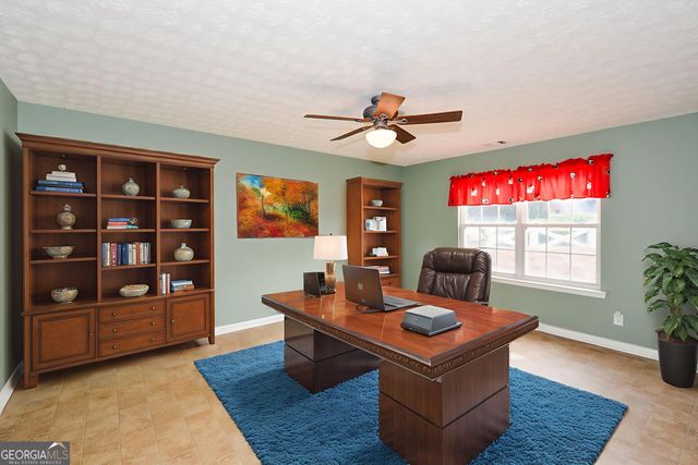 1000 River Plantation Drive, Woodstock, GA 30188