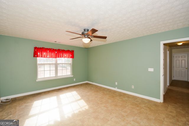 1000 River Plantation Drive, Woodstock, GA 30188