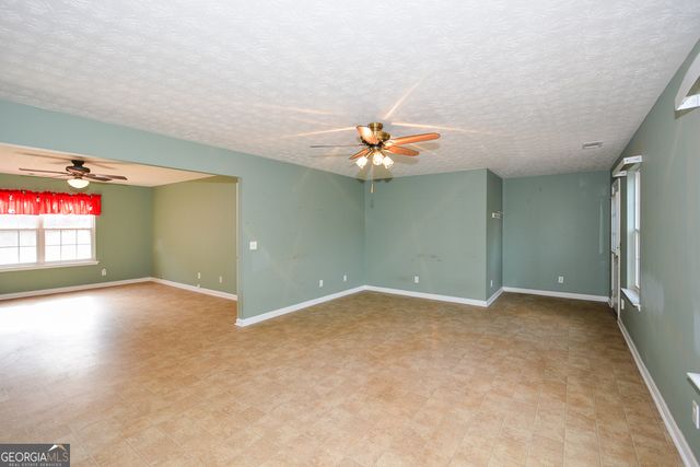 1000 River Plantation Drive, Woodstock, GA 30188