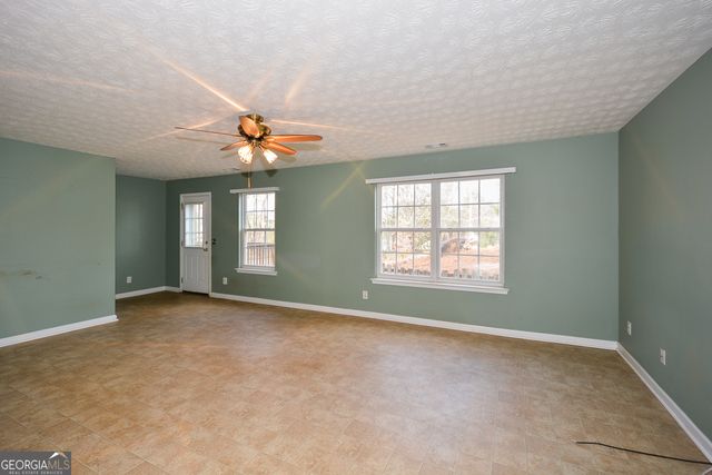 1000 River Plantation Drive, Woodstock, GA 30188